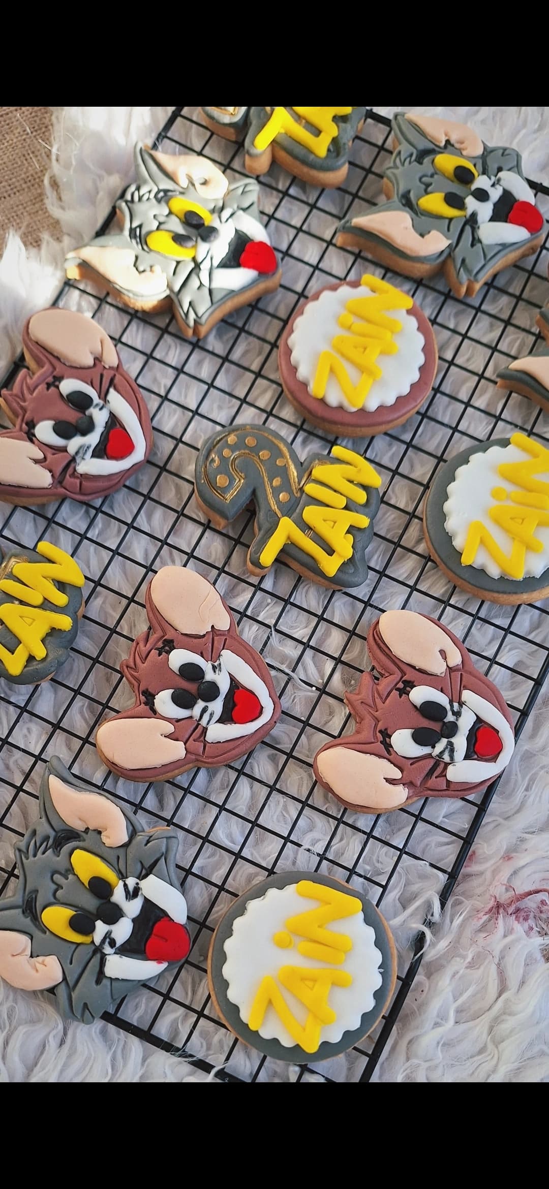 tom and jerry design image 1