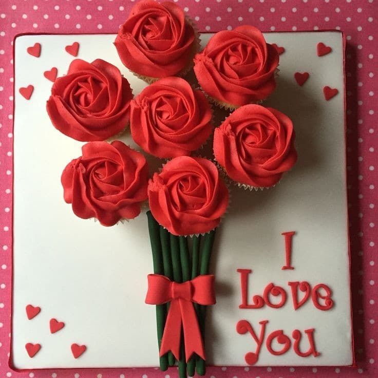 Valentine's cupcake image 1