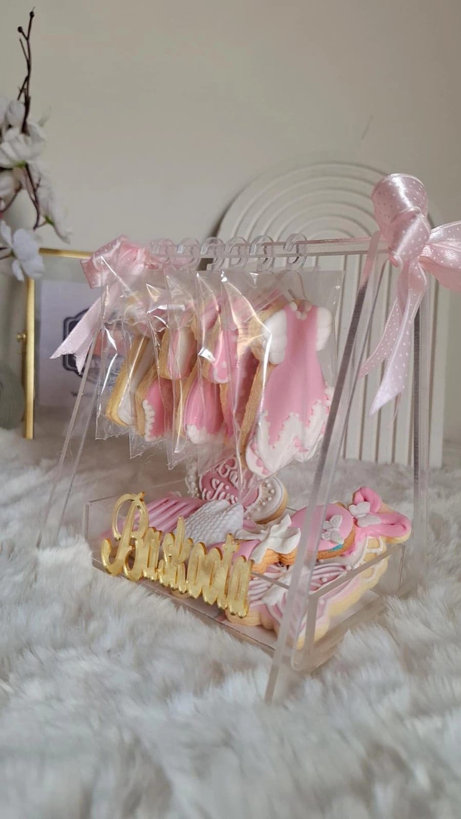 Baby dressing image 1